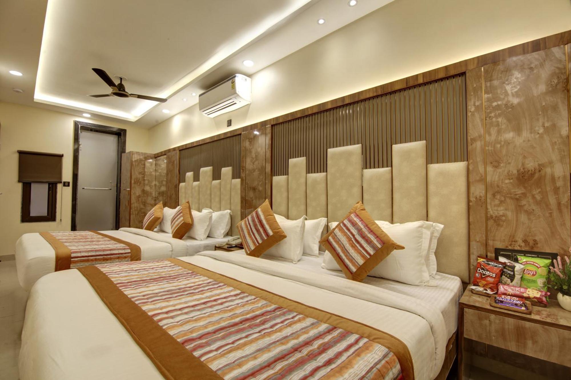 Bless Inn - Near Connaught Place Nové Dillí Exteriér fotografie