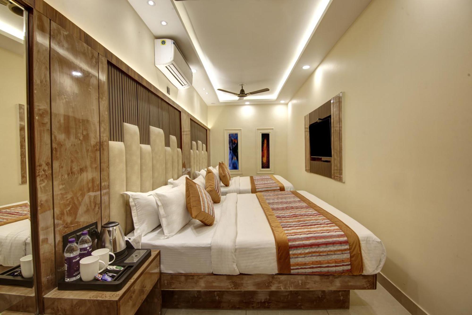 Bless Inn - Near Connaught Place Nové Dillí Exteriér fotografie